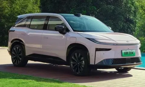 Toyota ra mắt mẫu SUV đẹp nhưng giá chỉ 365 triệu đồng: Sở hữu công nghệ hiện đại, trong 1 tiếng đã có 10.000 người đặt cọc