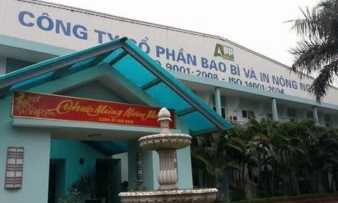 Một doanh nghiệp bị xử phạt vì bán cổ phiếu quỹ không báo cáo