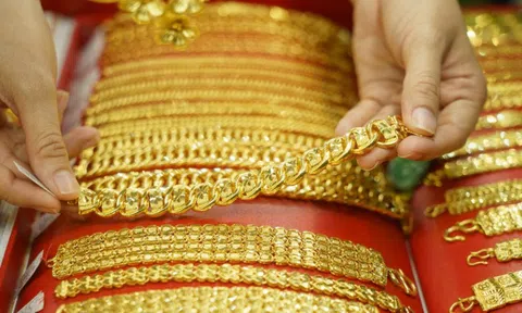 Giá vàng hôm nay 17/6/2025: Bất ngờ trượt dốc, vàng SJC và nhẫn trơn sẽ về đâu?