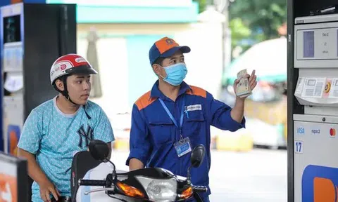 Xung đột Trung Đông đẩy giá xăng trong nước tăng mạnh?