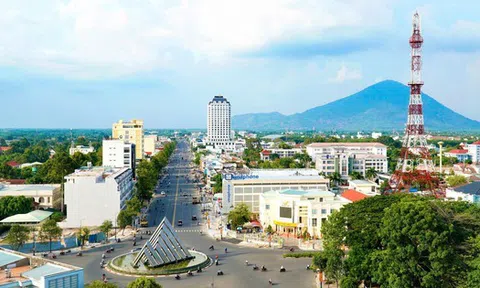 Người dân Long An đón tin vui: Sắp khởi công tuyến đường đi qua Tp.Tân An, Thủ Thừa, Thạnh Hóa, Tân Thạnh, Mộc Hóa, Kiến Tường, kết nối trực tiếp vào cao tốc Tp.HCM – Trung Lương