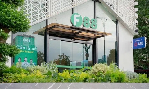 F88 ra mắt ‘phòng giao dịch ngân hàng thu nhỏ’ giữa lòng Hà Nội