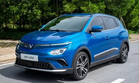 Người thật việc thật: Xe điện VinFast chạy dịch vụ 160.000 km chỉ chai pin 1%, phí bảo dưỡng càng gây sốc