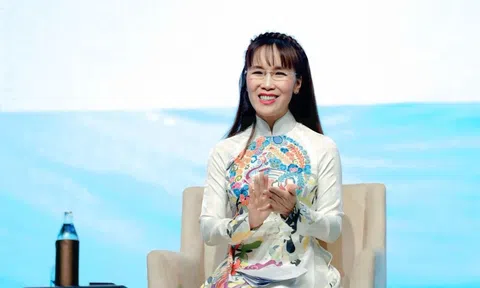 Tỷ phú Nguyễn Thị Phương Thảo: Không có sự khác biệt giữa một tỷ phú với một bác tài Tuk tuk trong thế giới AI