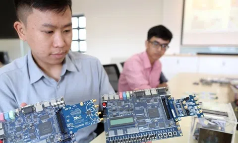 Ngành học vàng cho người giỏi Toán - Tin, sinh viên năm 2 đã được doanh nghiệp giành giật, thu nhập đến 100 triệu/tháng
