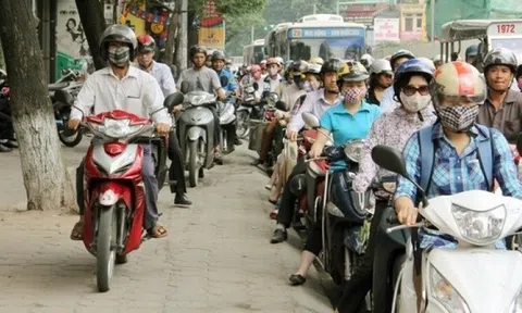 Từ 2025: Hành vi nhiều người đi xe máy tưởng lỗi nhỏ nhưng bị phạt tới 6 triệu đồng, cần biết để không vi phạm