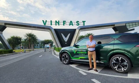 Dùng 2 đời VinFast VF 9, chủ xe đánh giá: “Xe VinFast ngày càng hoàn thiện và tốt hơn”