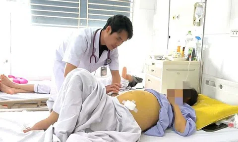Chủ quan tự ý chữa mẹo, người phụ nữ bị xơ gan mất bù vì viêm gan B