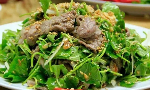Rau dại 'bỏ làng ra phố', lên mâm nhà giàu: Giá tới 90.000 đồng/kg, tốt ngang 'nhâm sâm, thuốc bổ'