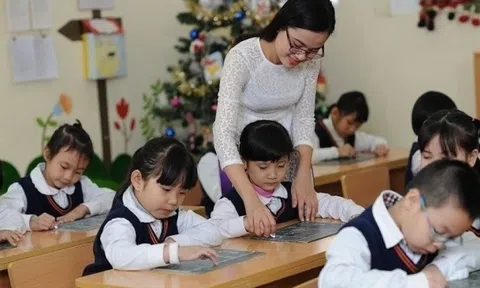 Giáo viên phải ‘nằm lòng’ 5 lưu ý mới nhất về quy định dạy thêm, tránh để bị phạt tiền trong Hè này