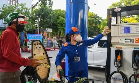 Giá xăng dầu đồng loạt tăng