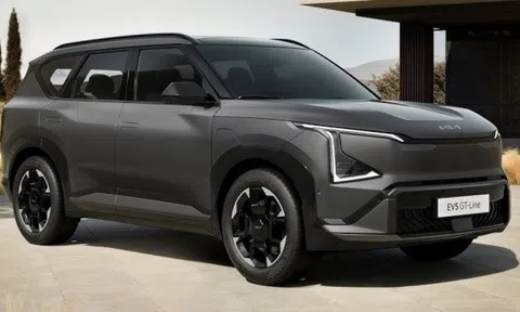 Kia EV5 sản xuất tại Hàn, sạc 30 phút đi gần 530 cây số sắp ra mắt, chinh phục thị trường khó tính nhất thế giới