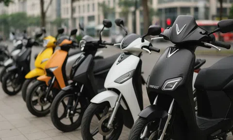 "Miếng bánh" thị phần xe máy điện đang nằm trong tay ông lớn nào: 10 xe bán ra có hơn 4 xe của VinFast, Honda và Yamaha rục rịch tung sản phẩm mới