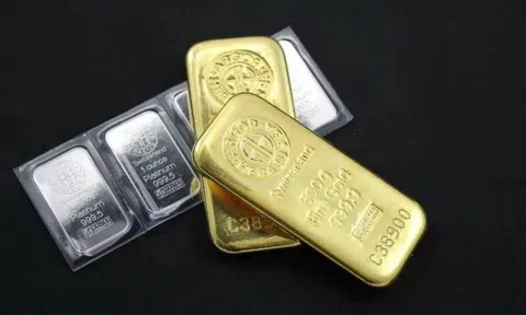 Bỏ vàng, ôm bạc: Nhà đầu tư tại quốc gia đông dân nhất thế giới đổi gu vì lợi nhuận ngất ngưởng