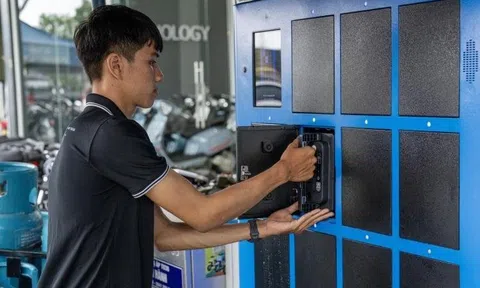 Loạt xe máy điện đổi pin đang bán ở Việt Nam: Giá chỉ từ 20 triệu đồng, trạm đổi đã phủ khắp Hà Nội