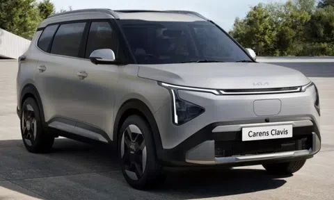 Kia mở bán mẫu MPV mới với giá ‘rẻ như cho’: Pin tân tiến đi xa tới 490km/1 lần sạc, ngoại hình đẹp mắt, 6 túi khí và ngập tràn công nghệ
