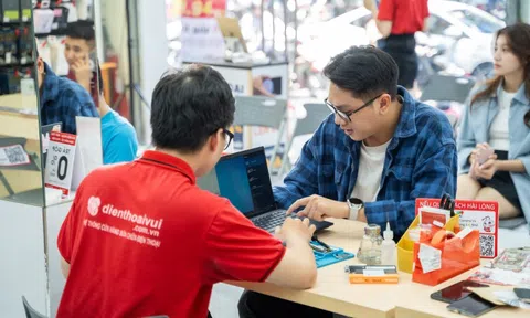 Điện Thoại Vui giảm thêm 10% phí sửa chữa laptop, điện thoại mùa Tựu trường
