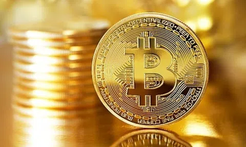 Cá voi Bitcoin thời Satoshi bất ngờ ‘xả hàng’ hơn 9 tỷ USD sau 14 năm im lặng