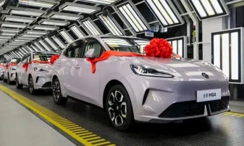 Trung Quốc gây sốc với mẫu xe điện pin bán thể rắn đầu tiên, chạy hơn 500 km mỗi lần sạc, giá chỉ từ 290 triệu đồng
