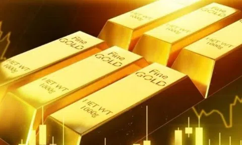 Giá vàng lao dốc khi Fed giữ nguyên lãi suất