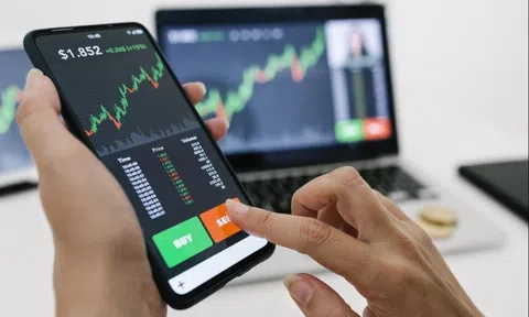 Đầu tư tiền số: Nhóm thu nhập dưới 12 triệu/tháng lỗ nhiều nhất