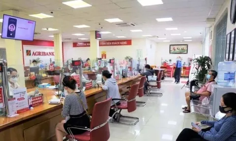 Ngân hàng nhà nước Khu vực 2 chi hàng tỷ đồng quà Tết Độc lập