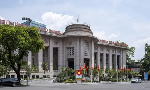 NHNN hút ròng gần 31.000 tỷ đồng, lãi suất liên ngân hàng bật tăng