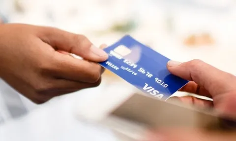 Mở tài khoản ngân hàng rồi bỏ quên, nhiều người ngỡ ngàng vì mất tiền oan