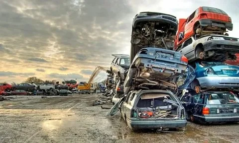 Quốc gia đông dân nhất thế giới 'xóa sổ' 4.000 ô tô cũ mỗi tuần nhờ chính sách chưa từng có