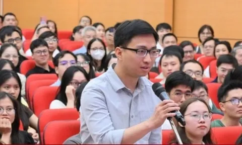 Mạng xã hội bùng nổ với màn gọi tên chuyên ngành của bác sĩ nội trú Y Hà Nội
