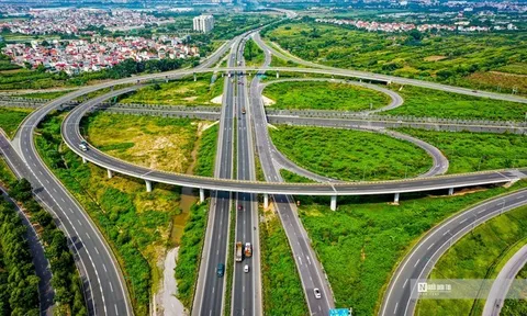 Đầu tư công 2025: Cách các tỉnh dẫn đầu "chạy nước rút" giải ngân