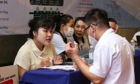 Nhiều việc làm đang cần tuyển gấp, có mức lương đến 25 triệu đồng/tháng