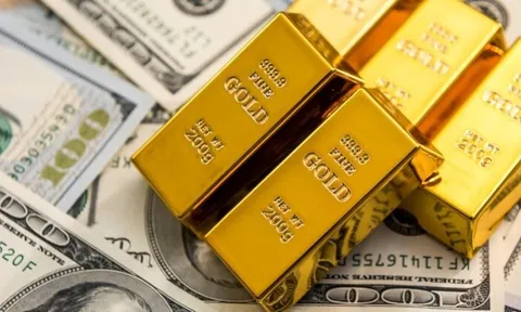 Giá vàng tăng dữ dội nhất trong hơn 40 năm: Nguyên nhân đến từ đâu?