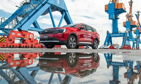 Cầm lái Ford Territory 2025 hơn 300km Hà Nội - Quảng Ninh để xem những thay đổi theo góp ý từ người dùng có thực sự hiệu quả: Người Việt chê gì, Ford sửa nấy