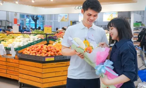 Co.opmart tặng hơn 2.500 bó hoa rau củ ‘chuẩn xanh’ tri ân phái đẹp dịp 20/10