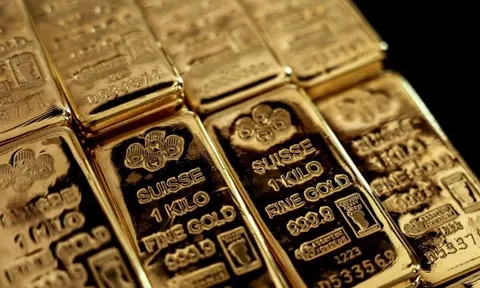 Chuyên gia dự báo thời điểm giá vàng quay đầu giảm sau khi đạt 5.000 USD/oz