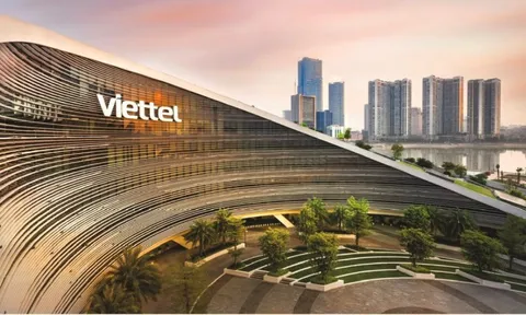 Viettel dồn dập đón tin vui, riêng Viettel Telecom đặt mục tiêu chưa từng có: Cổ phiếu họ Viettel trên sàn nổi sóng, tăng kịch trần hàng loạt