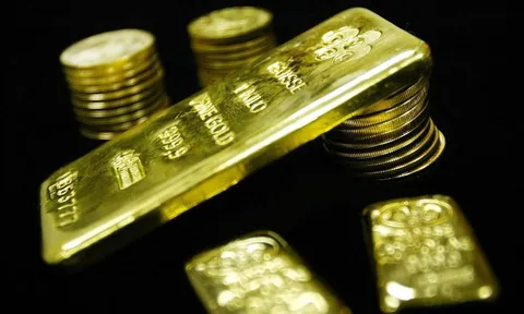 Giá vàng phá đỉnh, ông trùm 160 tỷ USD vẫn chê thứ cả thế giới đang mê mẩn