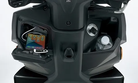 Suzuki ra mắt 'huyền thoại xe ga' 125cc: giá chưa tới 50 triệu đồng, thách thức Honda Air Blade