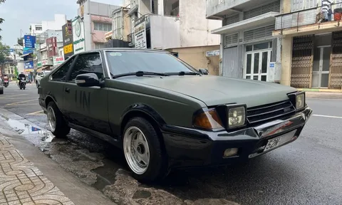 Vua cà phê Đặng Lê Nguyên Vũ tậu xế cổ Toyota Celica gần 50 tuổi, không phải siêu xe nhưng mức giá vẫn là một ẩn số