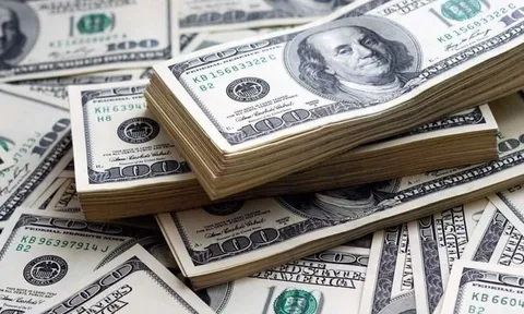Tỷ giá USD hôm nay 28/10: Ngân hàng giảm, chợ đen bất ngờ tăng