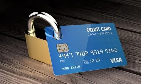 Chênh 100 triệu đồng vốn góp, doanh nghiệp bị ngân hàng phong tỏa tài khoản đầu tư