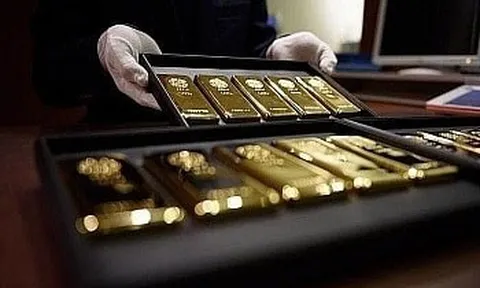 Sáng 28/10: Giá vàng giảm sốc gần 2 triệu đồng/lượng, chuyên gia dự báo gì cho giai đoạn tới?
