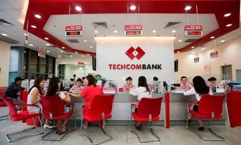Thu nhập 1 tháng của nhân viên Techcombank có thể mua gần 1.300 cổ phiếu TCB