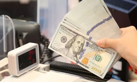 Ngân hàng Nhà nước mạnh tay với tình trạng mua, bán USD trái phép