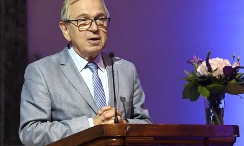 Cựu Thống đốc ngân hàng trung ương cũng bị lừa đảo qua mạng, tài khoản ngân hàng mất hơn 40.000 euro