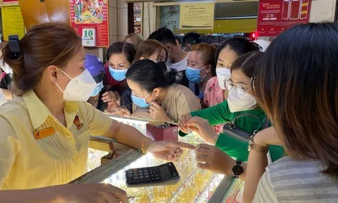 Đề xuất huy động vàng trong dân bằng chứng chỉ quỹ và trái phiếu: 'Chỉ cần 10-15% lượng vàng trong dân được đưa vào hệ thống tài chính, sẽ có nguồn vốn lớn đầu tư cho hạ tầng, công nghệ số'