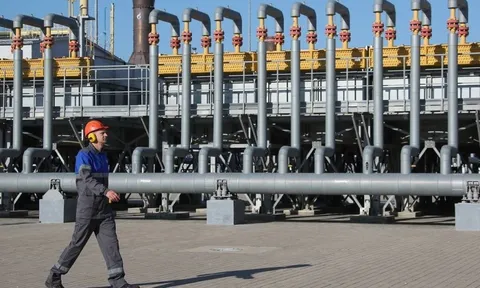 Bất chấp lệnh trừng phạt, huyết mạch khí đốt cuối cùng của Nga đến châu Âu vẫn trỗi dậy mạnh mẽ, dòng chảy đạt kỷ lục trong vòng 5 năm qua