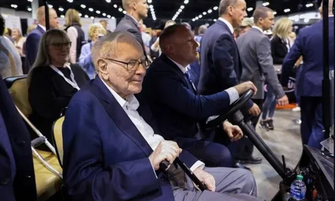 Warren Buffett bán ròng cổ phiếu liên tục 12 quý, âm thầm tiếp tục 'xả hàng' Apple