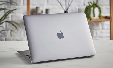 Apple sắp có MacBook bình dân, nghe giá nhiều người 'bật ngửa'